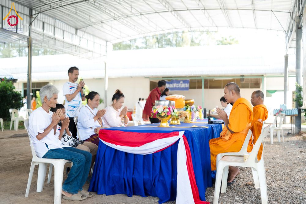 ภาพ No.341421:วันเสาร์ที่ 25 กรกฎาคม 2569 พิธีบรรพชาอุปสมบทหมู่ รุ่นเข้าพรรษา ปี 2569 ณ ศูนย์อบรมเยาวชนสุรินทร์ จ.สุรินทร์