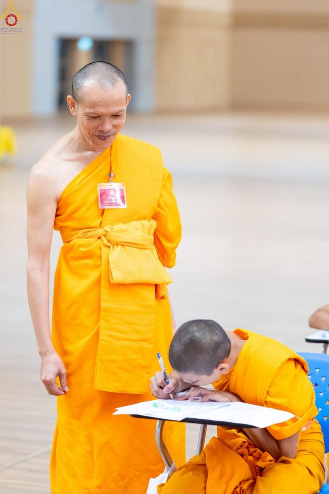 ภาพ No.249698:วันที่ 1 ตุลาคม พ.ศ. 2568 การสอบธรรมสนามหลวง นักธรรมชั้นตรี อำเภอคลองหลวง จังหวัดปทุมธานี ณ ห้องแก้วสารพัดนึก 2 วัดพระธรรมกาย