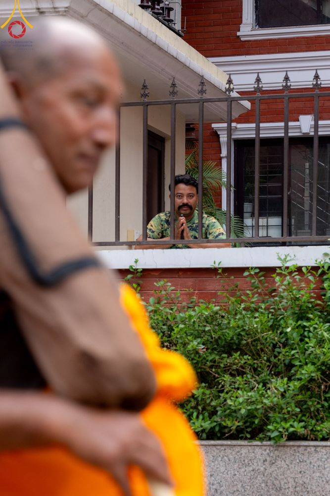 ภาพ No.317043:วันเสาร์ที่ 28 มีนาคม พ.ศ.2569 ธรรมยาตราจาริก ณ ซุ้มประตูลุมพินีเกต(Lumbini Gate) ประเทศเนปาล