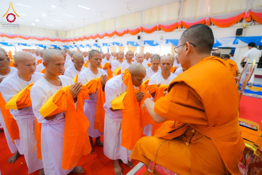ภาพ No.281249:วันที่ 4 ธันวาคม พ.ศ. 2568 พิธีบรรพชาสามเณร ในโครงการบวชบูชาธรรมมหาปูชนียาจารย์  ณ วัดกลางพระอารามหลวง จังหวัดบุรีรัมย์