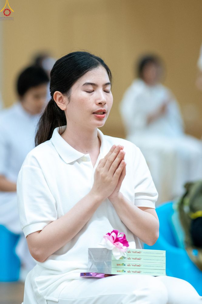 ภาพ No.329052:วันอาทิตย์ที่ 17 พฤษภาคม พ.ศ.2569 พิธีร่วมบุญการศึกษาพระภิกษุสามเณร (หนังสือบาลี นักธรรม ทางก้าวหน้า World-Pec) ณ ห้องแก้วสารพัดนึก 2 วัดพระธรรมกาย
