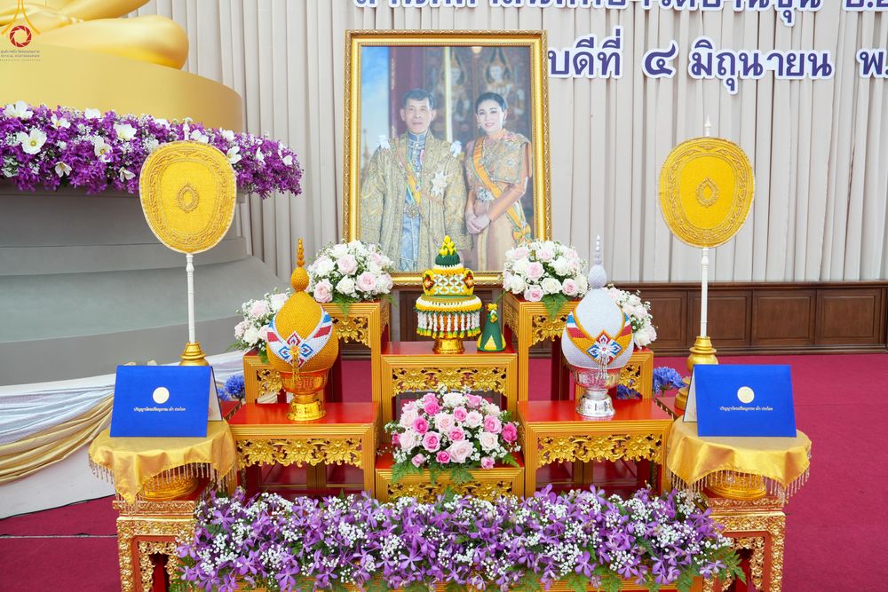 ภาพ No.331823:วันพฤหัสบดีที่ 4 มิถุนายน พ.ศ.2569 พิธีต้อนรับเปรียญธรรม 9 ประโยค และเปรียญธรรม 6 ประโยค  ณ อาคารธรรมสภา วัดบ้านขุน ต.บ่อหลวง อ.ฮอด จ.เชียงใหม่