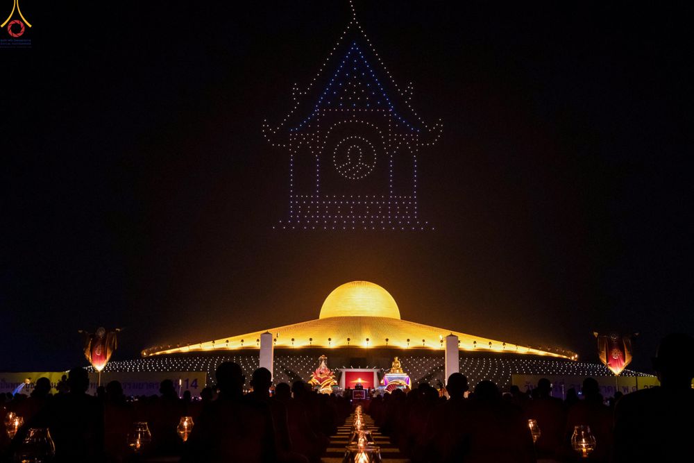 ภาพ No.308115:วันที่ 31 มกราคม พ.ศ. 2569 พิธีจุดประทีปธรรมถวายเป็นพุทธบูชา  และบูชาธรรมมหาปูชนียาจารย์ (ภาพชุดที่ 3) ณ วัดพระธรรมกาย ปทุมธานี ในโครงการธรรมยาตรา กตัญญูบูชา มหาปูชนียาจารย์ พระมงคลเทพมุนี(สด จนฺทสโร) พระผู้ปราบมาร อนุสรณ์สถาน 7 แห่ง ปีที่ 14