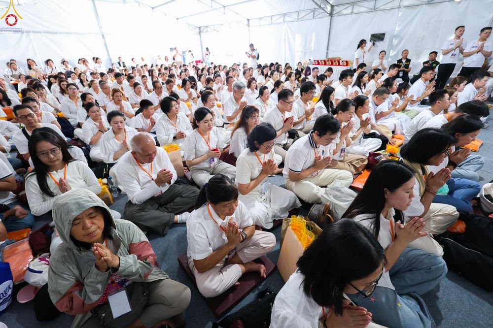 ภาพ No.331625:วันอาทิตย์ที่ 31 พฤษภาคม พ.ศ. 2569 เทศกาลวิสาขบูชานานาชาติ มหาเจดีย์บุโรพุทโธ (Borobudur) ในจังหวัดชวากลาง ประเทศอินโดนีเซีย