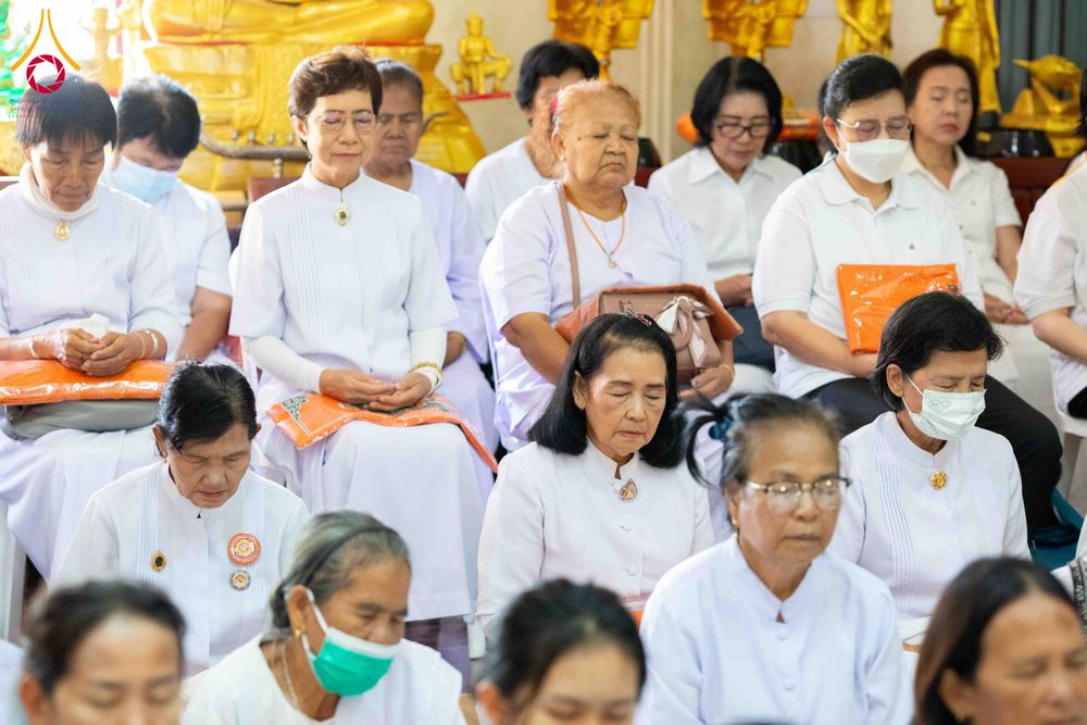 ภาพ No.298894:วันที่ 16 มกราคม พ.ศ. 2569 พิธีทอดผ้าป่าทำนุบำรุงศาสนสถาน ณ วัดอัมพวัน ต.บางม่วง อ.บางใหญ่ จ.นนทบุรี ในโครงการธรรมยาตรา กตัญญูบูชา มหาปูชนียาจารย์ พระมงคลเทพมุนี(สด จนฺทสโร) พระผู้ปราบมาร อนุสรณ์สถาน 7 แห่ง ปีที่ 14