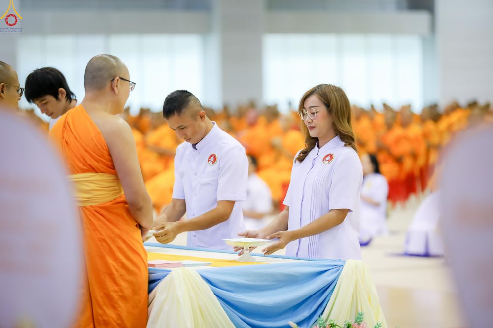 ภาพ No.339548:วันที่ 18 กรกฎาคม พ.ศ.2569 วันมหารำลึก ครั้งที่ 36 ณ ห้องแก้วสารพัดนึก 1 วัดพระธรรมกาย