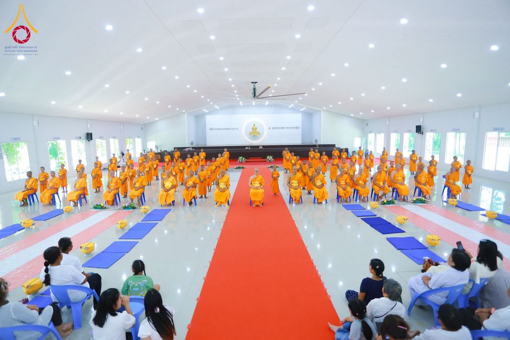 ภาพ No.319674:วันเสาร์ที่ 4 เมษายน พ.ศ.2569 พิธีขอขมา มอบผ้าไตร บรรพชาสามเณร ศูนย์อบรมเยาวชนนครปฐม