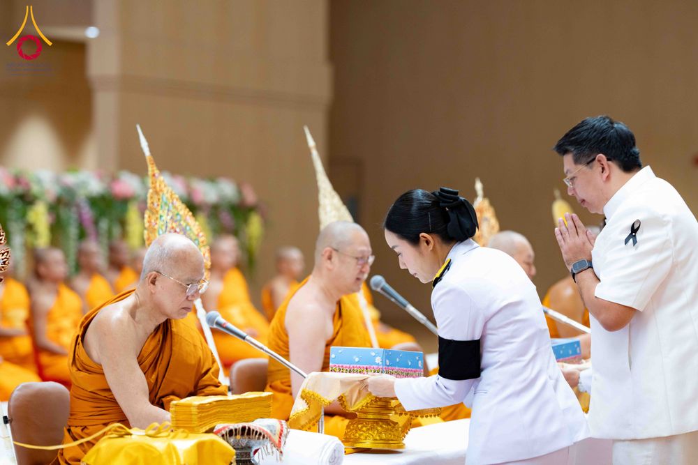 ภาพ No.306461:วันที่ 31 มกราคม พ.ศ. 2569  พิธีบำเพ็ญกุศล 100 วัน เพื่ออุทิศถวายแด่  สมเด็จพระนางเจ้าสิริกิติ์ พระบรมราชินีนาถ พระบรมราชชนนีพันปีหลวง ณ ห้องแก้วสารพัดนึก2 วัดพระธรรมกาย ปทุมธานี