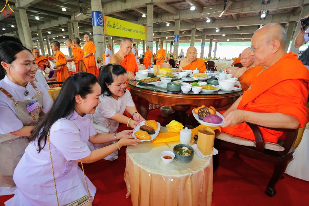 ภาพ No.326579:วันที่ 22 เมษายน พ.ศ.2569(วันคุ้มครองโลก) งานถวายมหาสังฆทาน 40,000 กว่าวัดทั่วประเทศ บรรยากาศความปลื้มตลอดทั้งวัน