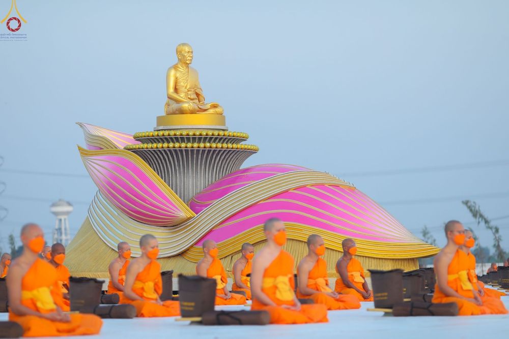 ภาพ No.74238:พุทธบุตรธรรมยาตรา ปฏิบัติธรรมและบันทึกภาพประวัติศาสตร์ ในโครงการธรรมยาตรากตัญญูบูชา มหาปูชนียาจารย์ พระมงคลเทพมุนี(สด จนฺทสโร) พระผู้ปราบมาร อนุสรณ์สถาน 7 แห่ง ปีที่ 11 ณ อนุสรณ์สถานบางปลา อ.บางเลน จ.นครปฐม วันที่ 23 มกราคม พ.ศ. 2566