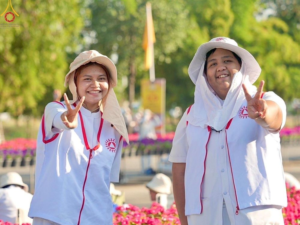 ภาพ No.191455:V.49 สารพัดV สารพัดดี ที่ธรรมยาตรา ในโครงการธรรมยาตรา กตัญญูบูชา มหาปูชนียาจารย์ พระมงคลเทพมุนี(สด จนฺทสโร) พระผู้ปราบมาร อนุสรณ์สถาน 7 แห่ง ปีที่ 13 ระหว่างวันที่ 2-31 มกราคม พ.ศ. 2568