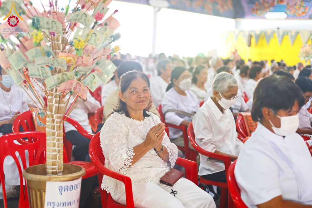 ภาพ No.295653:วันที่ 15 มกราคม พ.ศ. 2569 พิธีทอดผ้าป่าทำนุบำรุงศาสนสถาน ณ วัดโบสถ์บน ต.บางคูเวียง จ.นนทบุรี อนุสรณ์สถานลำดับที่ 4 สถานที่เกิดด้วยกายธรรม ในโครงการธรรมยาตรา กตัญญูบูชา มหาปูชนียาจารย์ พระมงคลเทพมุนี(สด จนฺทสโร) พระผู้ปราบมาร อนุสรณ์สถาน 7 แห่ง ปีที่ 14