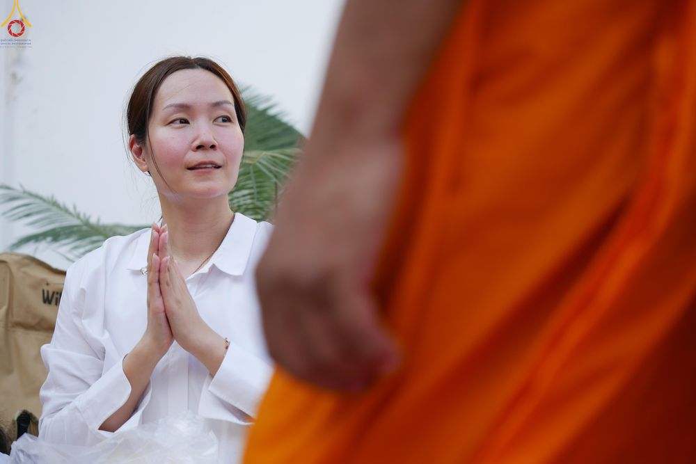 ภาพ No.295260:วันที่ 16 มกราคม พ.ศ. 2569 พิธีต้อนรับพระธรรมยาตรา อนุสรณ์สถานลำดับที่ 4 (ภาพชุดที่ 2) สถานที่เกิดด้วยกายธรรม ณ วัดโบสถ์บน ต.บางคูเวียง จ.นนทบุรี ในโครงการธรรมยาตรา กตัญญูบูชา มหาปูชนียาจารย์ พระมงคลเทพมุนี(สด จนฺทสโร) พระผู้ปราบมาร อนุสรณ์สถาน 7 แห่ง ปี