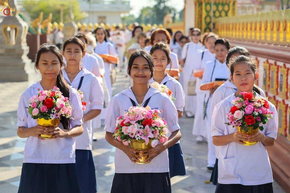 ภาพ No.288593:วันที่ 5 มกราคม พ.ศ. 2569 พิธีทอดผ้าป่าทำนุบำรุงศาสนสถาน ณ วัดตรีพาราสีมาเขต จ.พระนครศรีอยุธยา ในโครงการธรรมยาตรา กตัญญูบูชา มหาปูชนียาจารย์ พระมงคลเทพมุนี(สด จนฺทสโร) พระผู้ปราบมาร อนุสรณ์สถาน 7 แห่ง ปีที่ 14