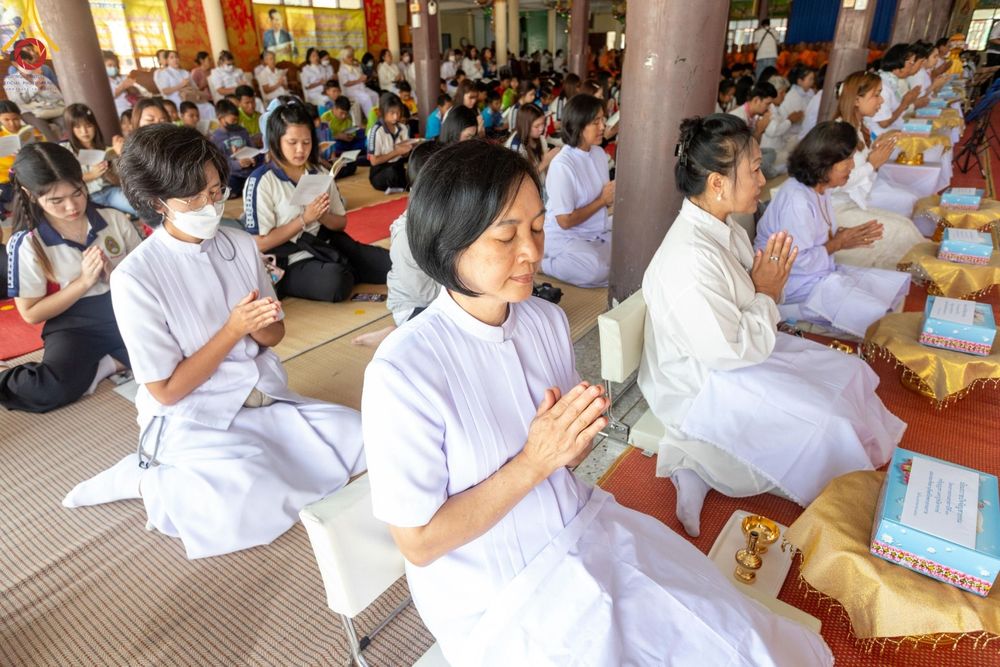ภาพ No.199523:พิธีทอดผ้าป่าทำนุบำรุงศาสนสถาน ณ วัดศิลามูล ตำบลหินมูล อำเภอบางเลน จังหวัดนครปฐม ในโครงการธรรมยาตรา กตัญญูบูชา มหาปูชนียาจารย์ พระมงคลเทพมุนี(สด จนฺทสโร) พระผู้ปราบมาร อนุสรณ์สถาน 7 แห่ง ปีที่ 13 วันที่ 21 มกราคม พ.ศ. 2568