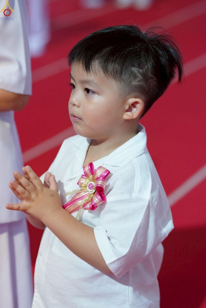 ภาพ No.277493:วันอาทิตย์ต้นเดือนที่ 7 ธันวาคม พ.ศ.2568 พิธีทอดผ้าป่าต้นสมบัติจักรพรรดิ ณ สภาธรรมกายสากล วัดพระธรรมกาย