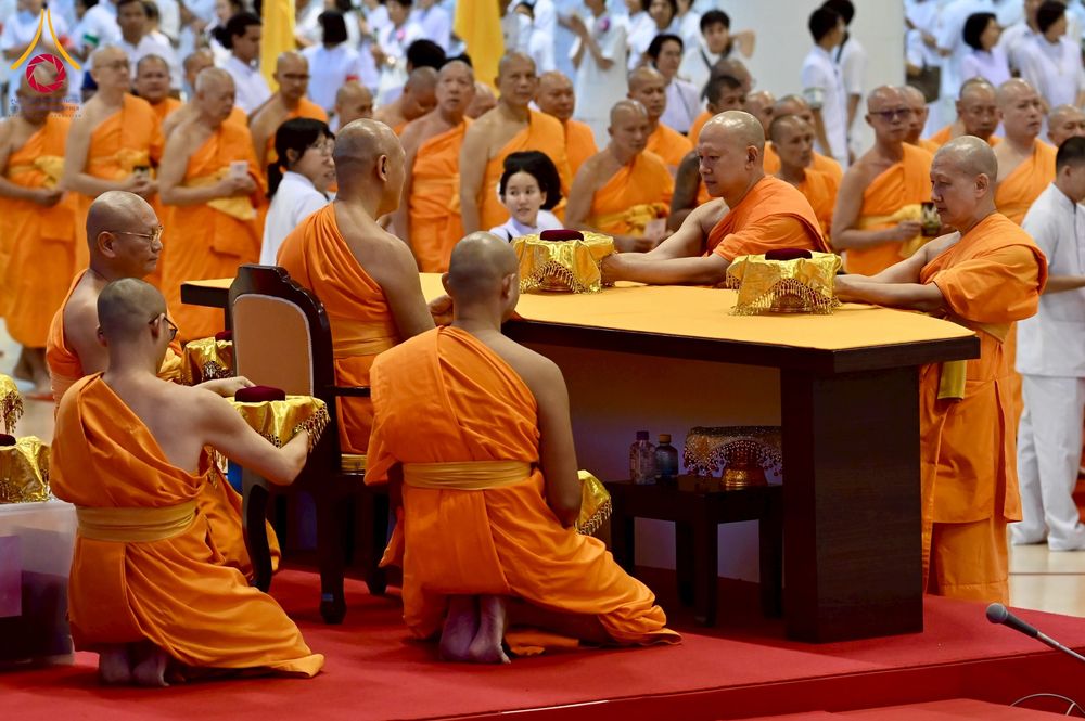 ภาพ No.259838:วันอาทิตย์ที่ 5 ตุลาคม พ.ศ. 2568 สัมมนาพิเศษ "จากกฐินวัดพระธรรมกาย สู่กฐินทั่วไทย 30,000 วัด" ณ สภาธรรมกายสากล วัดพระธรรมกาย