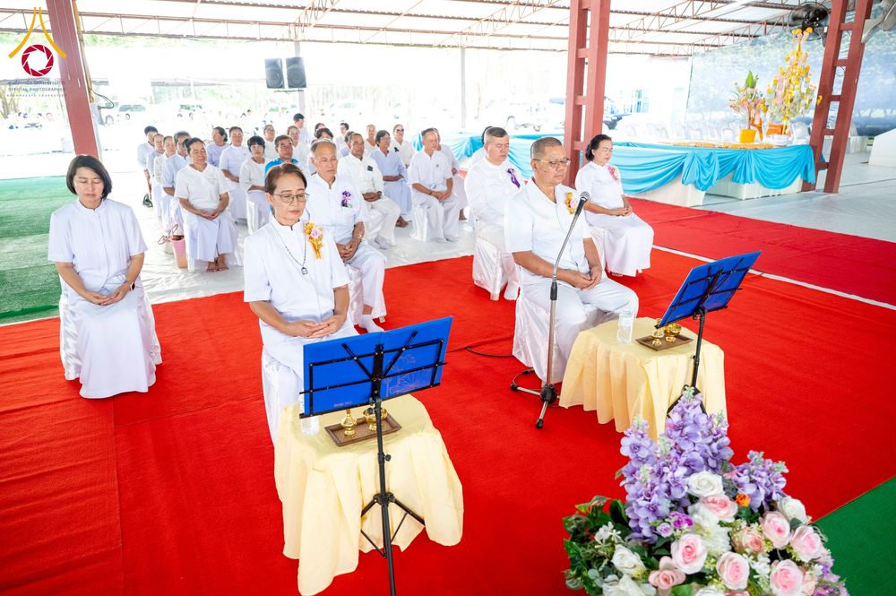 ภาพ No.266010:วันพุธที่ 5 พฤศจิกายน พ.ศ. 2568 (วันพระ ขึ้น 15 ค่ำ เดือน 12) พิธีทอดกฐิน ณ พุทธอุทยานนานาชาติ  อ.โพนพิสิย จ.หนองคาย