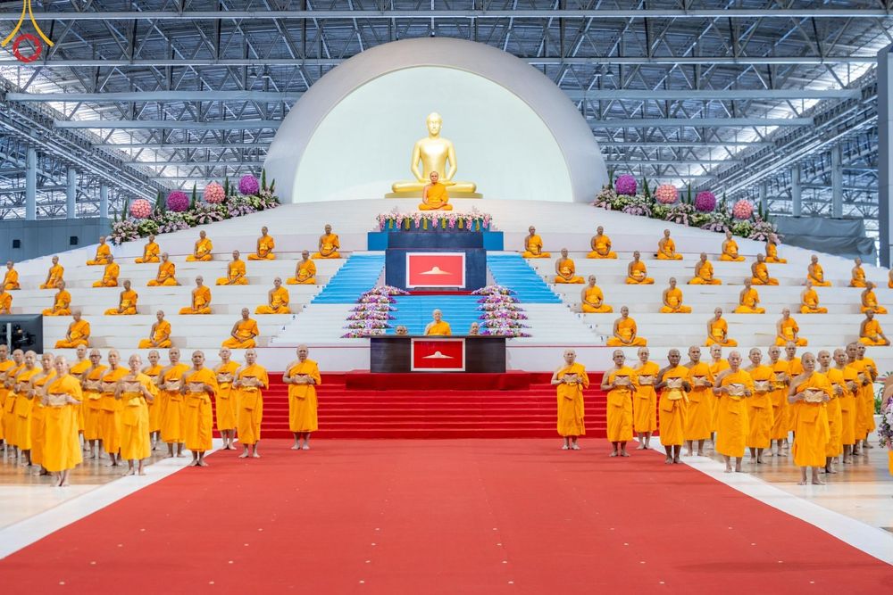 ภาพ No.182780:พิธีปฎิบัติธรรมและพิธีรับมอบต้นสมบัติจักรพรรดิ วันอาทิตย์ที่ 15 ธันวาคม พ.ศ. 2567 ณ สภาธรรมกายสากล วัดพระธรรมกาย