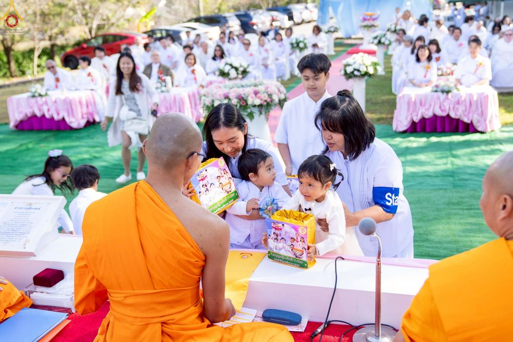 ภาพ No.272766:วันอาทิตย์ที่ 19 ตุลาคม พ.ศ. 2568 พิธีทอดกฐินสามัคคี  ณ วัดพระธรรมกายดีซี สหรัฐอเมริกา 