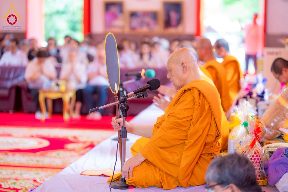 ภาพ No.273941:วันที่ 1 พฤศจิกายน พ.ศ. 2568 พิธีทอดกฐินสามัคคีทั่วไทย ณ วัดศีลขันธาราม อ.โพธิ์ทอง จ.อ่างทอง โดยคณะศิษยานุศิษย์ บูชาธรรม 81 ปี หลวงพ่อธัมมชโย