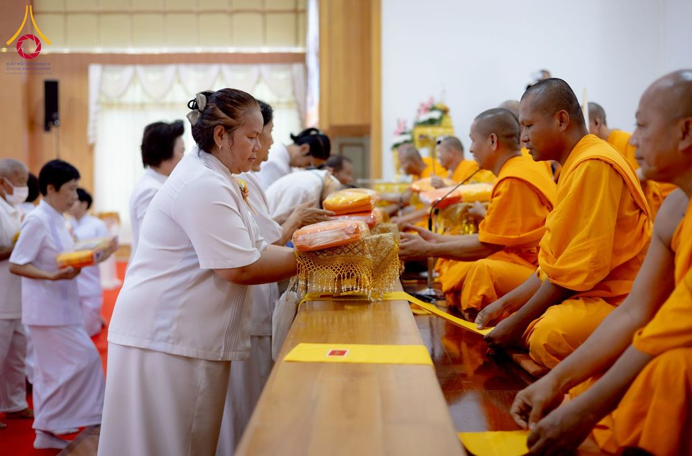 ภาพ No.252771:วันที่ 12 ตุลาคม พ.ศ. 2568 พิธีทอดกฐินครบรอบ 12 ปี เพื่อสร้างถนนธรรมวิถี ณ ศูนย์ปฏิบัติธรรมนครราชสีมา