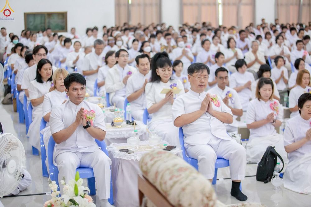 ภาพ No.241313:วันอาทิตย์ที่ 24 สิงหาคม พ.ศ.2568 พิธีปฐมผ้าป่าสถาปนาองค์พระเจดีย์เพื่อสร้างสันติภาพโลก พิธีไถ่ชีวิตโค สร้างมหากุศลด้วยการให้ชีวิตสัตว์เป็นทาน ณ ศูนย์ปฏิบัติธรรมสระบุรี อ.พระพุทธบาท จ.สระบุรี