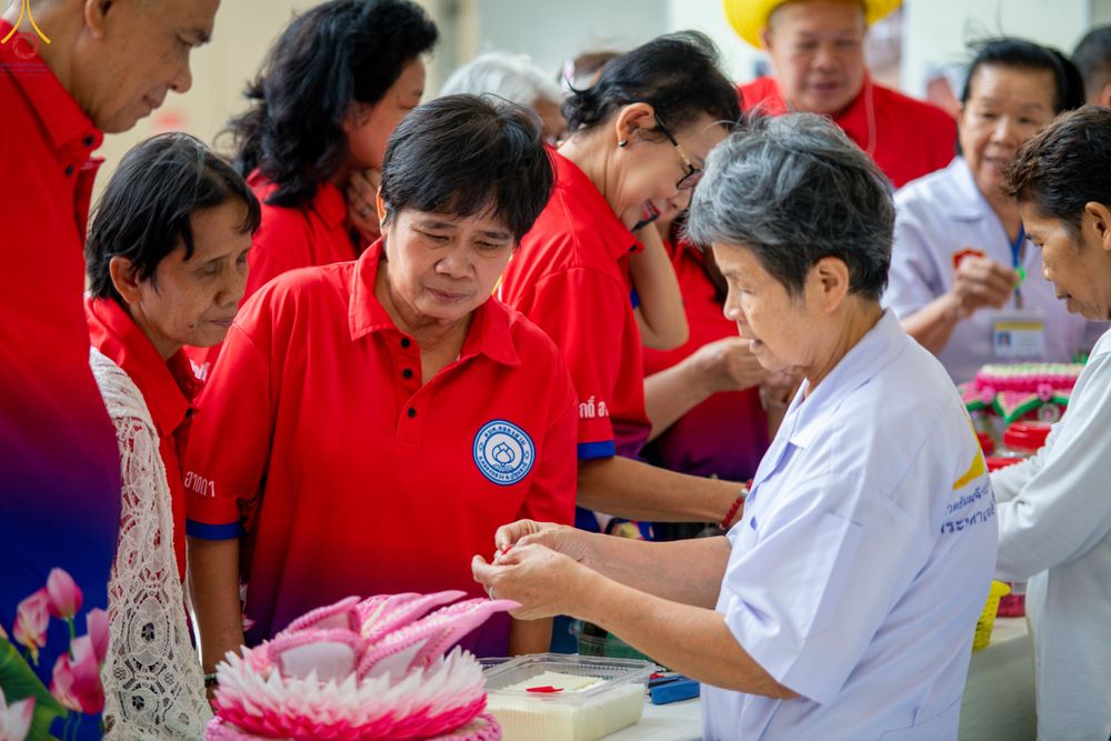 ภาพ No.321146:วันที่ 10 เมษายน พ.ศ.2569 โครงการส่งเสริมและสนับสนุนการเรียนรู้สำหรับผู้สูงอายุ ประจำปีงบประมาณ พ.ศ.2569 จัดโดย ฝ่ายสังคมสงเคราะห์ กองสวัสดิการสังคม องค์การบริหารตำบลคลองสาม จ.ปทุมธานี ณ วัดพระธรรมกาย