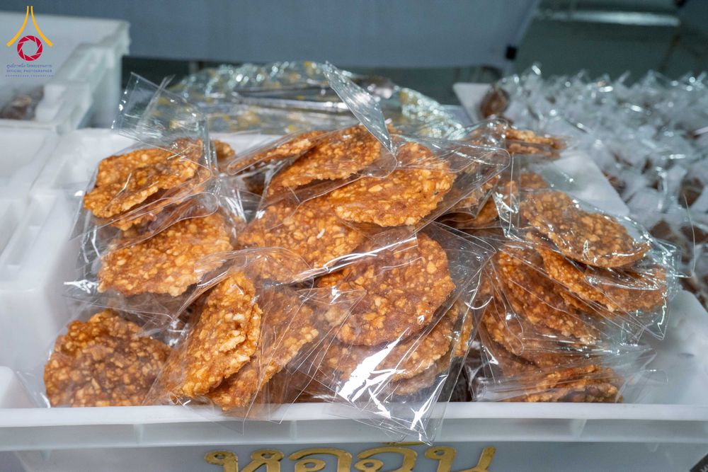 ภาพ No.299284:วันที่ 21 มกราคม พ.ศ. 2569 พิธีถวายภัตตาหารเป็นสังฆทาน แด่พระธรรมยาตรา ณ อนุสรณ์สถานบางปลา วัดบางปลา อำเภอบางเลน จังหวัดนครปฐม ในโครงการธรรมยาตรา กตัญญูบูชา มหาปูชนียาจารย์ พระมงคลเทพมุนี(สด จนฺทสโร) พระผู้ปราบมาร อนุสรณ์สถาน 7 แห่ง ปีที่ 14