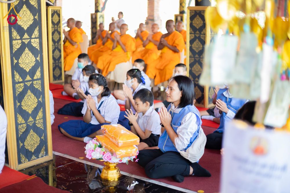 ภาพ No.205091:พิธีทอดผ้าป่าทำนุบำรุงศาสนสถาน ณ วัดบ่อทอง ตำบลคูขวาง อำเภอลาดหลุมแก้ว จังหวัดปทุมธานี ในโครงการธรรมยาตรา กตัญญูบูชา มหาปูชนียาจารย์ พระมงคลเทพมุนี(สด จนฺทสโร) พระผู้ปราบมาร อนุสรณ์สถาน 7 แห่ง ปีที่ 13 วันที่ 30 มกราคม พ.ศ. 2568 