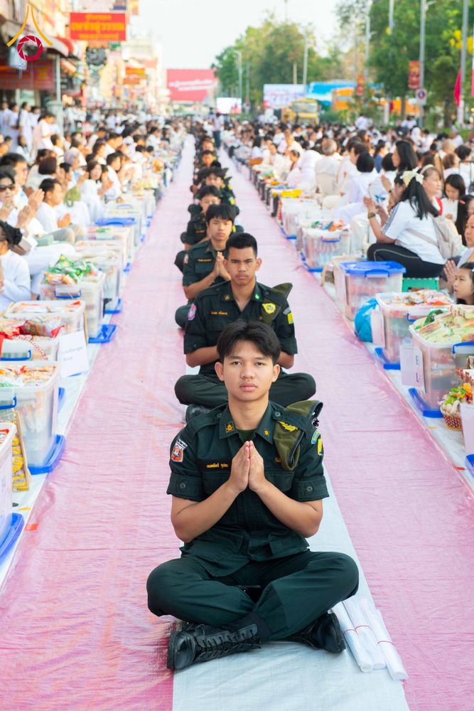 ภาพ No.312949:วันอาทิตย์ที่ 8 มีนาคม พ.ศ.2569 ทำบุญเมืองนครราชสีมา 558 ปี ตักบาตรพระ 10,000 รูป (ภาพชุดที่ 2)