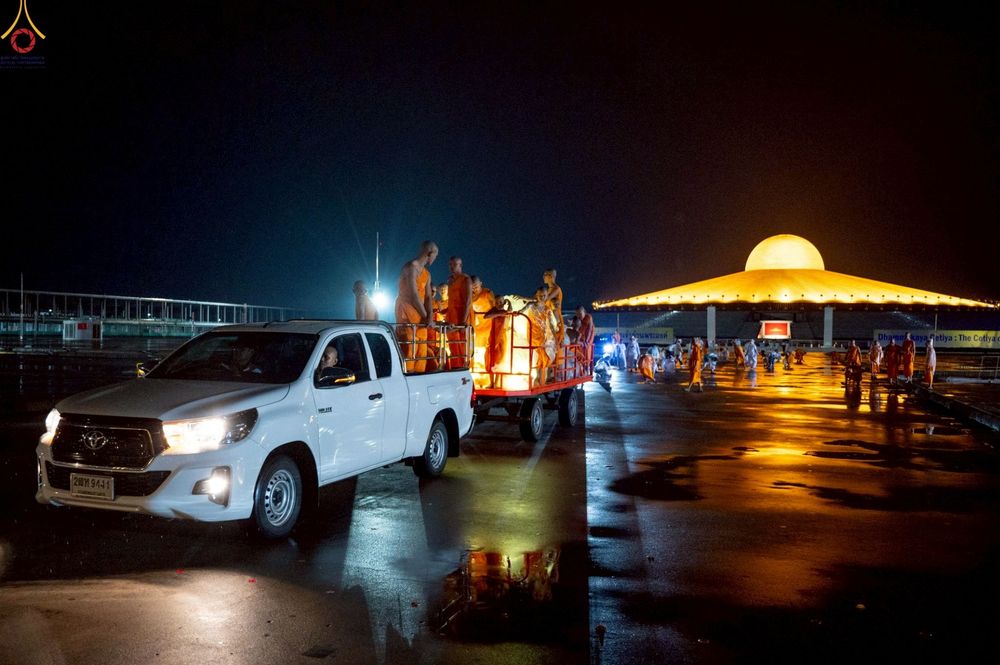 ภาพ No.244476:วันที่ 7 กันยายน พ.ศ. 2568 พิธีฉลองชัยสวดมนต์บทธัมมจักกัปปวัตตนสูตร 7,681,108,108 จบ ณ มหารัตนวิหารคด วัดพระธรรมกาย