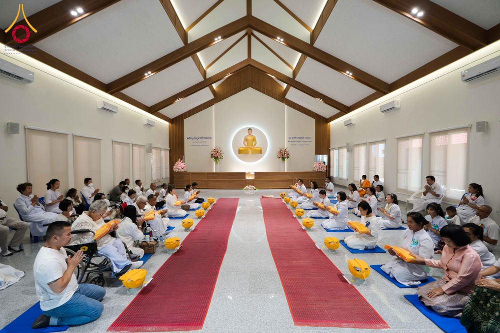 ภาพ No.341285:วันอาทิตย์ที่ 26 กรกฎาคม พ.ศ. 2569 ​โครงการอุปสมบทหมู่บูชาธรรมมหาปูชนียาจารย์ รุ่นที่ ๑ วัดกลางธนรินทร์ ต.บ้านแป้ง อ.พรหมบุรี จ.สิงห์บุรี