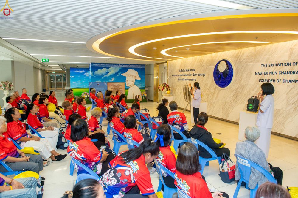 ภาพ No.321150:วันที่ 10 เมษายน พ.ศ.2569 โครงการส่งเสริมและสนับสนุนการเรียนรู้สำหรับผู้สูงอายุ ประจำปีงบประมาณ พ.ศ.2569 จัดโดย ฝ่ายสังคมสงเคราะห์ กองสวัสดิการสังคม องค์การบริหารตำบลคลองสาม จ.ปทุมธานี ณ วัดพระธรรมกาย