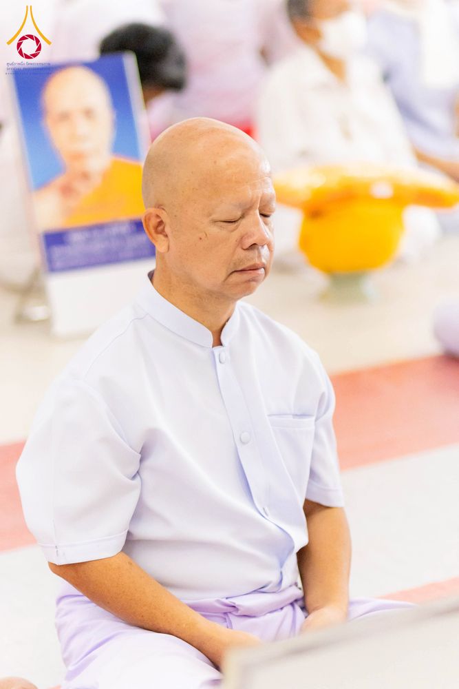 ภาพ No.298162:วันเสาร์ที่ 17 มกราคม พ.ศ. 2569 พิธีบรรพชาอุปสมบท โครงการอุปสมบทหมู่ บูชาธรรมครบ 117 ปี คุณยายอาจารย์มหารัตนอุบาสิกาจันทร์ ขนนกยูง  ณ อุโบสถพระไตรปิฎก วัดพระธรรมกาย