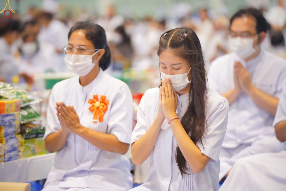 ภาพ No.75538:วัดพระธรรมกายจัด งานบุญวันอาทิตย์ต้นเดือน  มีกิจกรรมดังนี้ พิธีตักบาตร, พิธีบูชาข้าวพระ พระธรรมยาตรารับประกาศนียบัตร โครงการธรรมยาตราฯ ปีที่ 11 ในวันที่ 5 กุมภาพันธ์ พ.ศ. 2566 ณ วัดพระธรรมกาย อ.คลองหลวง จ.ปทุมธานี