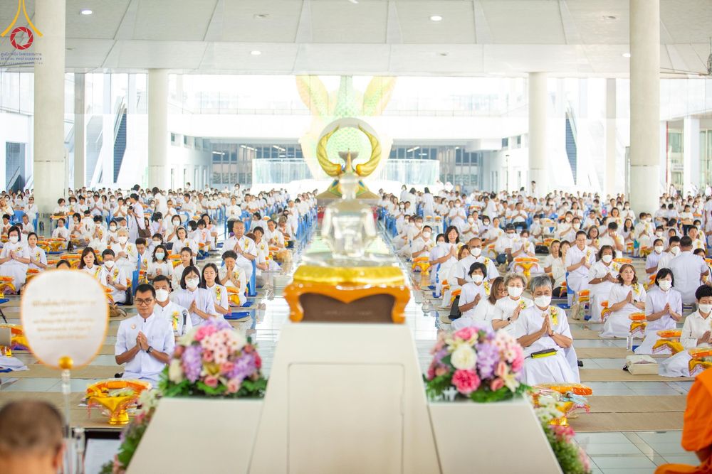 ภาพ No.115525:พิธีเจริญพระพุทธมนต์ และถวายภัตตาหาร ในวาระครบ 115 ปี วันคล้ายวันเกิด คุณยายอาจารย์ มหารัตนอุบาสิกาจันทน์ ขนนกยูง (ผู้ให้กำเนิดวัดพระธรรมกาย) วันศุกร์ที่ 19 มกราคม พ.ศ. 2567 ณ หอฉันคุณยายอาจารย์ วัดพระธรรมกาย