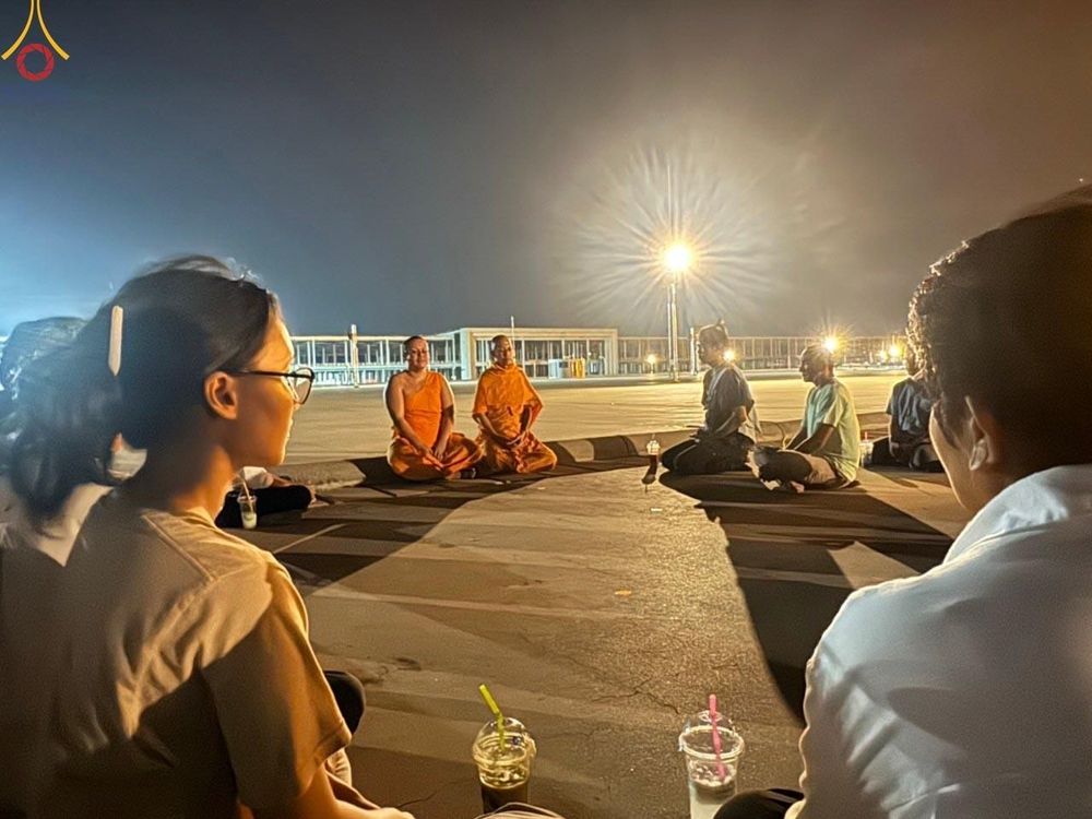 ภาพ No.61325:V.36 ทุ่มเทเพื่อพ่อ 80 ปี ภาพการเตรียมงานของหน่วยงานต่างๆ เพื่อพิธีฉลองอายุวัฒนมงคล 80 ปี หลวงพ่อธัมมชโย และรับถวายมหาสังฆทาน 10,000 กว่าวัดทั่วประเทศ ในวันคุ้มครองโลก จันทร์ที่ 22 เมษายน พ.ศ.2567