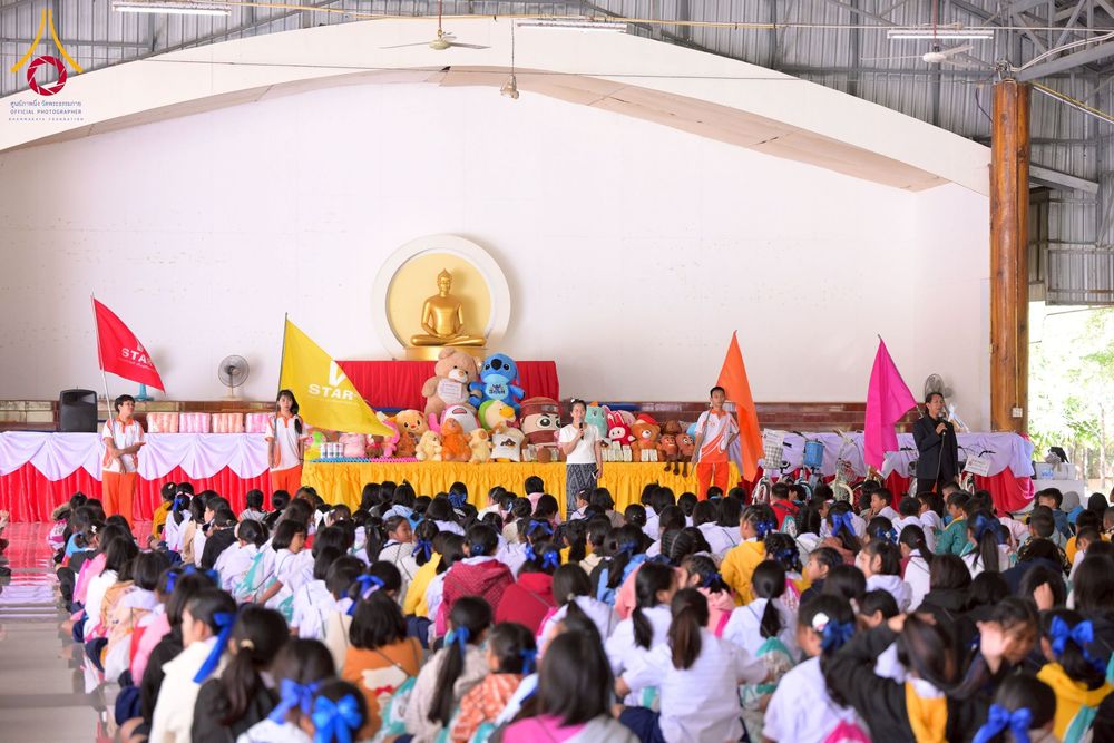 ภาพ No.274844:วันที่ 28 พฤศจิกายน พ.ศ. 2568 รวมพลังเด็กดี V-Star ผู้นำฟื้นฟูศีลธรรมโลก ประจำปี 2568 จังหวัดอุบลราชธานี ณ วัดป่าอุบลแก้ว อ.วารินชำราบ จ.อุบลราชธานี