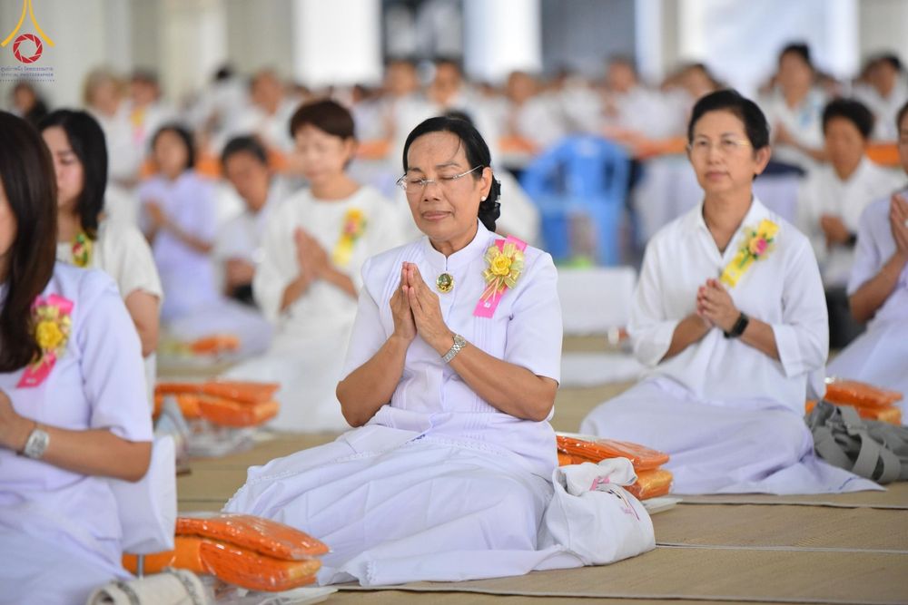 ภาพ No.149262:พิธีบุพเปตพลี ครั้งที่ 154 ร่วมอุทิศบุญแด่หมู่ญาติที่ล่วงลับไปแล้ว และสืบทอดอายุพระพุทธศาสนา วันจันทร์ที่ 19 สิงหาคม พ.ศ.2567 ณ หอฉันคุณยายอาจารย์ฯ วัดพระธรรมกาย