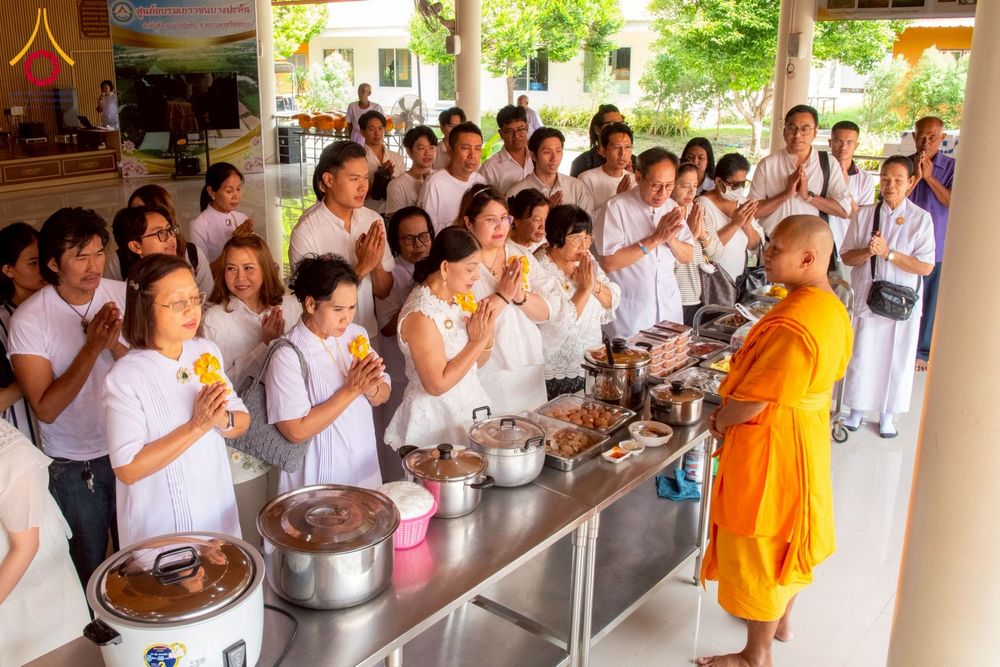 ภาพ No.276349:วันศุกร์ที่ 5 ธันวาคม 2568 (วันพ่อแห่งชาติ) พิธีบรรพชาอุปสมบทหมู่ธรรมทายาท จำนวน 14 รูป โครงการบรรพชาอุปสมบทหมู่ รุ่นบูชาธรรมมหาปูชนียาจารย์ ประจำปี 2568  ณ ศูนย์อบรมเยาวชนบางปะหัน จังหวัดพระนครศรีอยุธยา