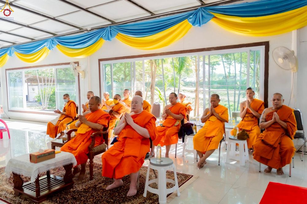 ภาพ No.259394:วันที่ 18 ตุลาคม พ.ศ. 2568 พิธีทอดกฐินสามัคคี เพื่อสร้างอาคารที่พักสำหรับผู้มาปฏิบัติธรรม ณ ธุดงคสถานแพร่ อ.วังชิ้น จ.แพร่