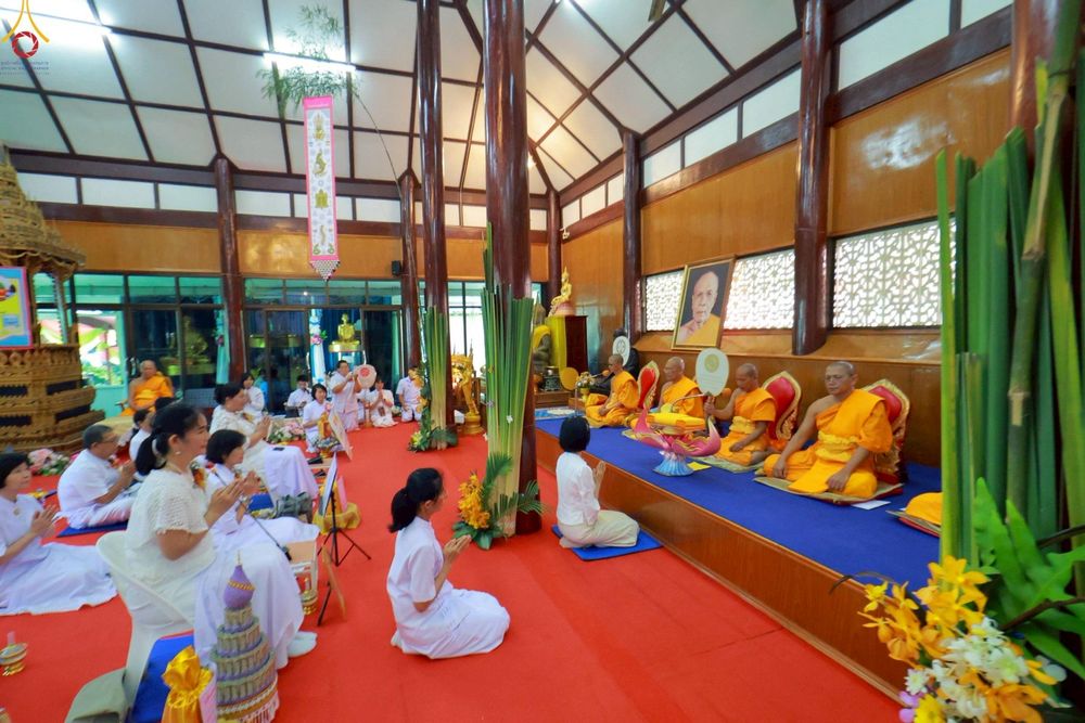 ภาพ No.254441:วันที่ 11 ตุลาคม พ.ศ. 2568 พิธีทอดกฐินสามัคคีทั่วไทย 30,000 วัด โดยคณะศิษยานุศิษย์ บูชาธรรม 81 ปี หลวงพ่อธัมมชโย ณ วัดกลางธนรินทร์ อ.พรหมบุรี จ.สิงห์บุรี