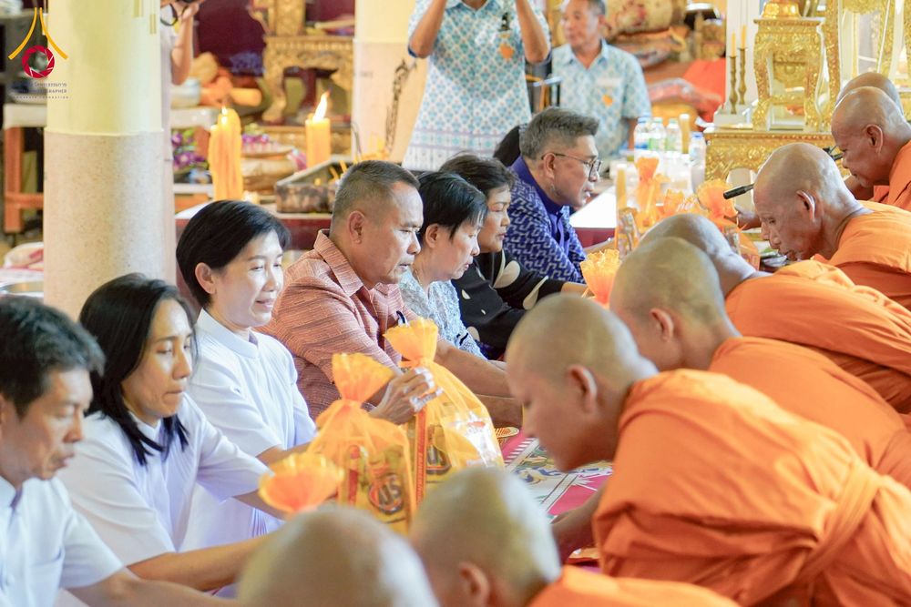 ภาพ No.275680:วันที่ 5 พฤศจิกายน พ.ศ. 2568 พิธีทอดกฐินสามัคคีทั่วไทย ณ วัดโพธิ์ศรี ต.ท่าข้าม อ.ค่ายบางระจัน จ.สิงห์บุรี โดยคณะศิษยานุศิษย์ บูชาธรรม 81 ปี หลวงพ่อธัมมชโย