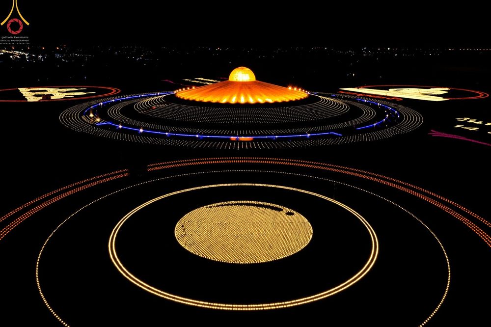 ภาพ No.47155:ประมวลภาพพิธีฉลองชัยสวดธรรมจักร ครบ 4,444,444,444 จบ