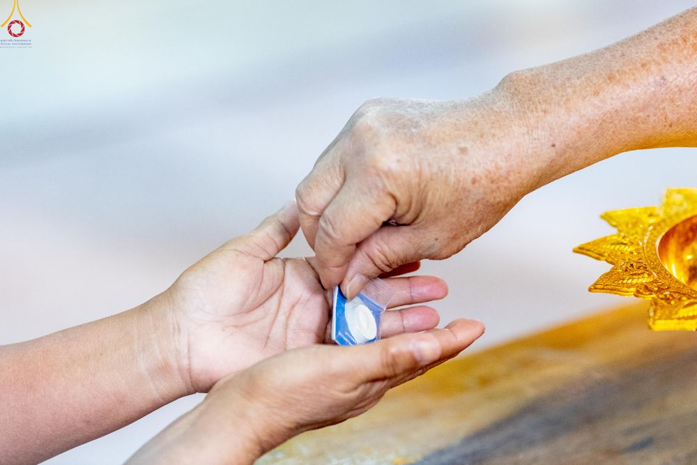 ภาพ No.288570:วันที่ 5 มกราคม พ.ศ. 2569 พิธีทอดผ้าป่าทำนุบำรุงศาสนสถาน ณ วัดอัมพวัน ต.สองพี่น้อง อ.สองพี่น้อง จ.สุพรรณบุรี ในโครงการธรรมยาตรา กตัญญูบูชา มหาปูชนียาจารย์ พระมงคลเทพมุนี(สด จนฺทสโร) พระผู้ปราบมาร อนุสรณ์สถาน 7 แห่ง ปีที่ 14