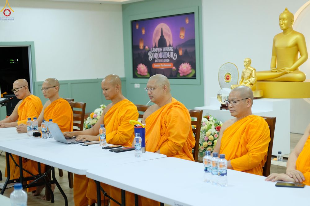 ภาพ No.329278:วันที่ 16 – 17 พฤษภาคม พ.ศ.2569 เตรียมงานจุดประทีปวิสาขบูชานานาชาติ  บุโรพุทโธ (Borobudur) ประเทศอินโดนีเซีย