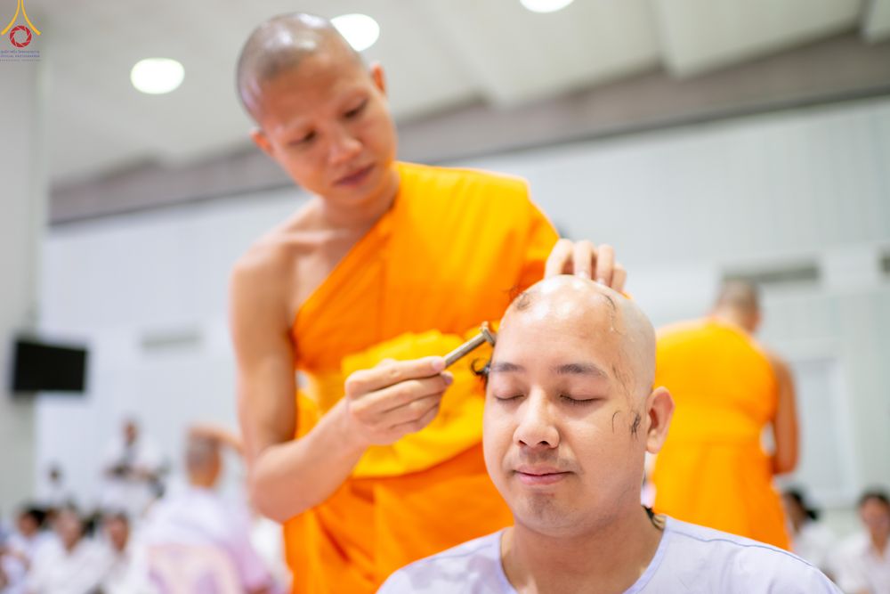 ภาพ No.319331:วันเสาร์ที่ 4 เมษายน พ.ศ.2569 พิธีปลงผมนาคธรรมทายาท โครงการอุปสมบทหมู่ธรรมทายาท ระดับอุดมศึกษา รุ่นที่ 53 ภาคฤดูร้อน ณ มหารัตนวิหารคด 13 วัดพระธรรมกาย