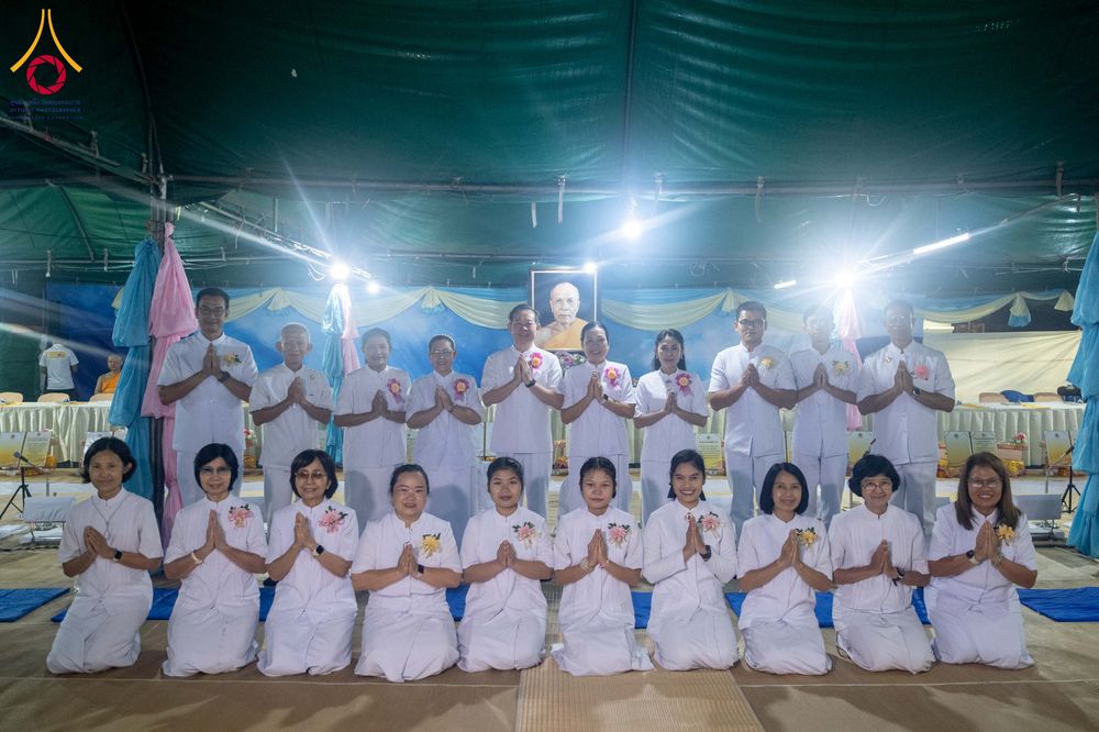 ภาพ No.297771:วันที่ 19 มกราคม พ.ศ. 2569 พิธีถวายภัตตาหารเป็นสังฆทาน แด่พระธรรมยาตรา ณ อนุสรณ์สถานบางปลา วัดบางปลา อำเภอบางเลน จังหวัดนครปฐม ในโครงการธรรมยาตรา กตัญญูบูชา มหาปูชนียาจารย์ พระมงคลเทพมุนี(สด จนฺทสโร) พระผู้ปราบมาร อนุสรณ์สถาน 7 แห่ง ปีที่ 14