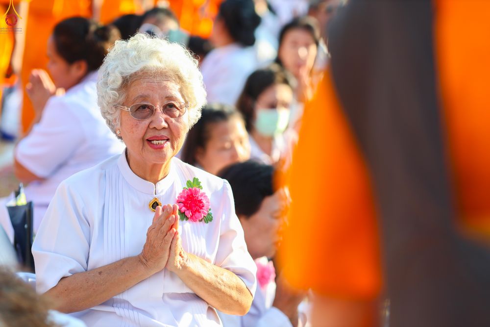 ภาพ No.293020:วันที่ 11 มกราคม พ.ศ. 2569 พิธีต้อนรับพระธรรมยาตรา ณ อนุสรณ์สถานลำดับที่ 3 (ภาพชุดที่ 2) สถานที่เกิดในเพศสมณะ วัดสองพี่น้อง อำเภอสองพี่น้อง จังหวัดสุพรรณบุรี ในโครงการธรรมยาตรา กตัญญูบูชา มหาปูชนียาจารย์ พระมงคลเทพมุนี(สด จนฺทสโร) พระผู้ปราบมาร อนุสรณ์สถ